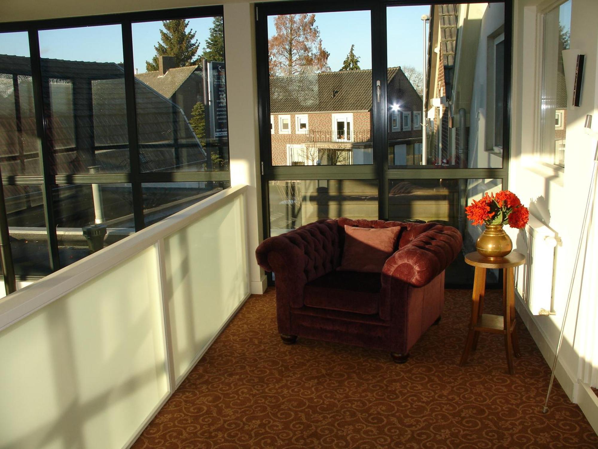 Hotel De Reiziger Ottersum ภายนอก รูปภาพ